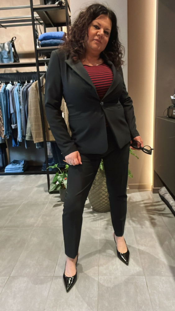 Completo donna nero